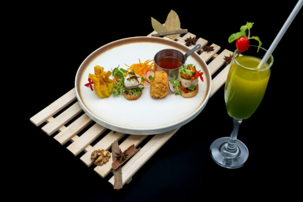 Canapé Package - Image 2